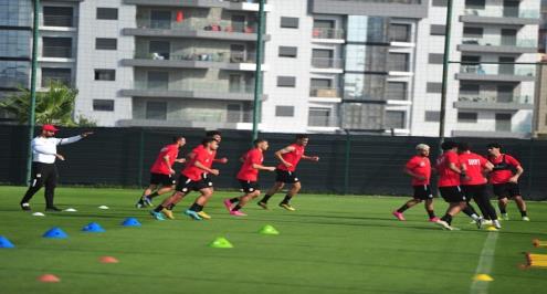 مران المنتخب الأولمبي.. تدريبات استشفائية للأساسيين.. وحضور بركات لدعم اللاعبين